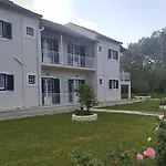 Otel Alykes Family