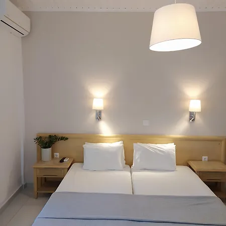 Alykes Family Hotel