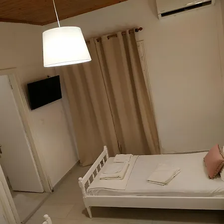 Alykes Family Hotel
