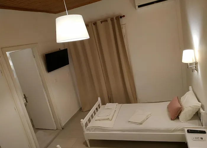 Alykes Family Hotel