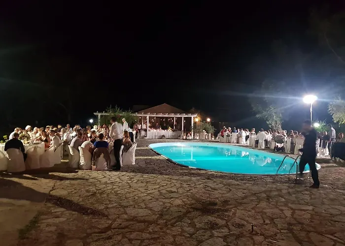 Alykes Family Hotel